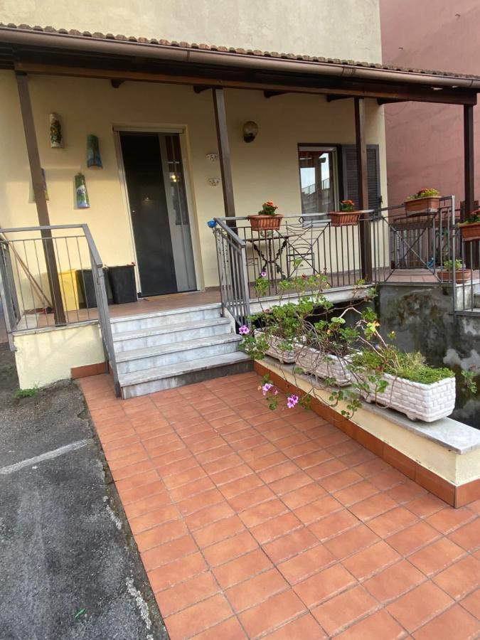 Appartamento In Villa Alle Falde Del Vesuvio Neapel Exterior foto